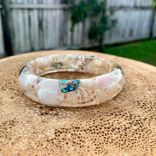 Resin bangle with paua shell and real shells