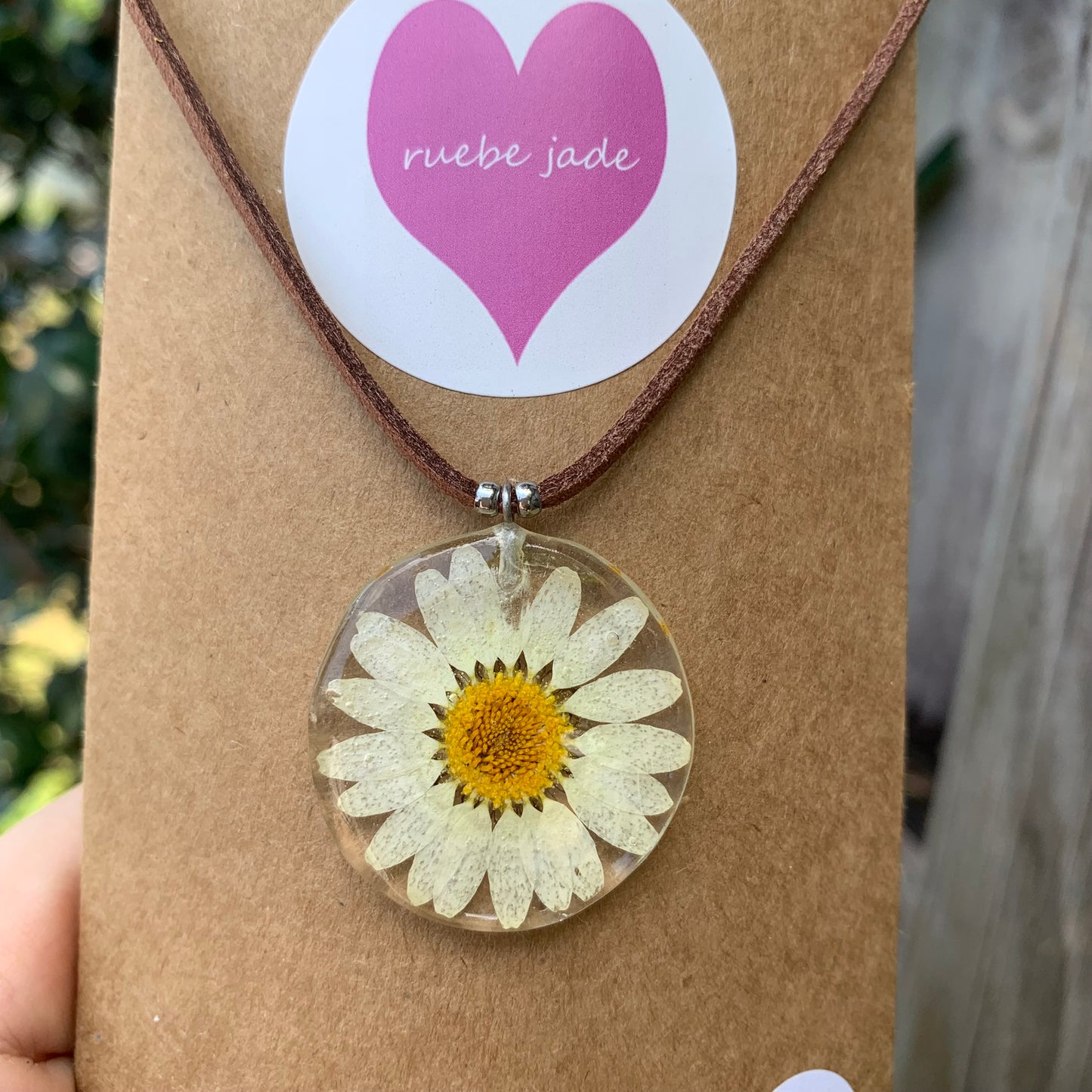 Daisy Flower Pendant Necklace