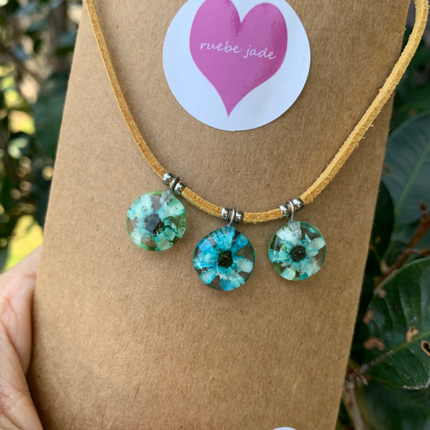 Triple Blue Flowers Pendant Necklace