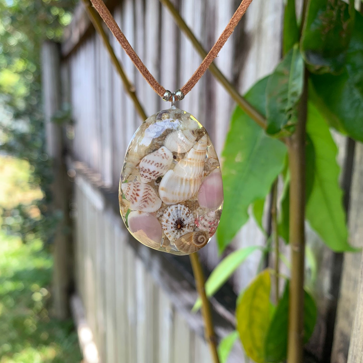 Seashell Pendant Necklace